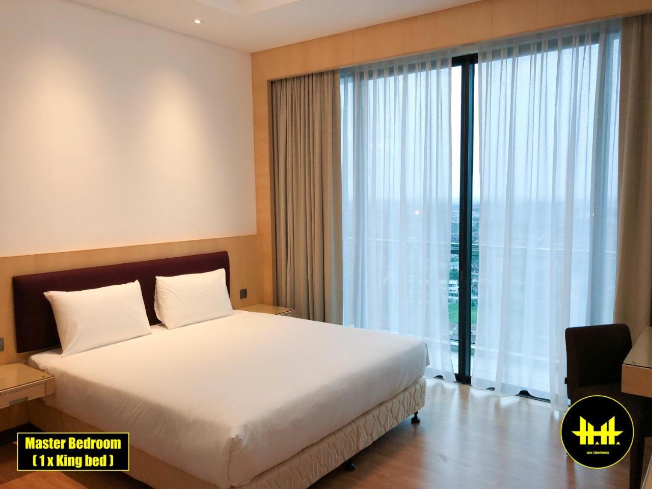 Luco Apartments @ Imperial Suites Кучінг Екстер'єр фото