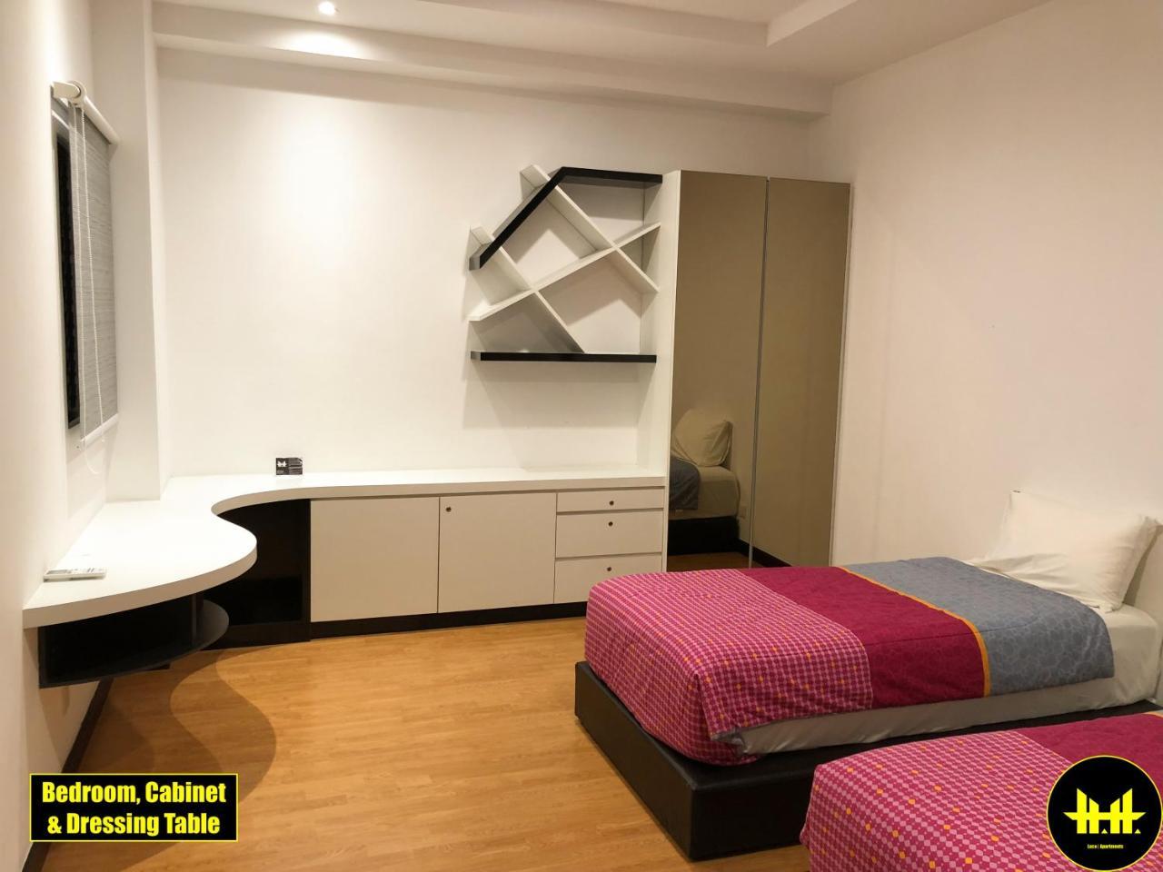 Luco Apartments @ Imperial Suites Кучінг Екстер'єр фото
