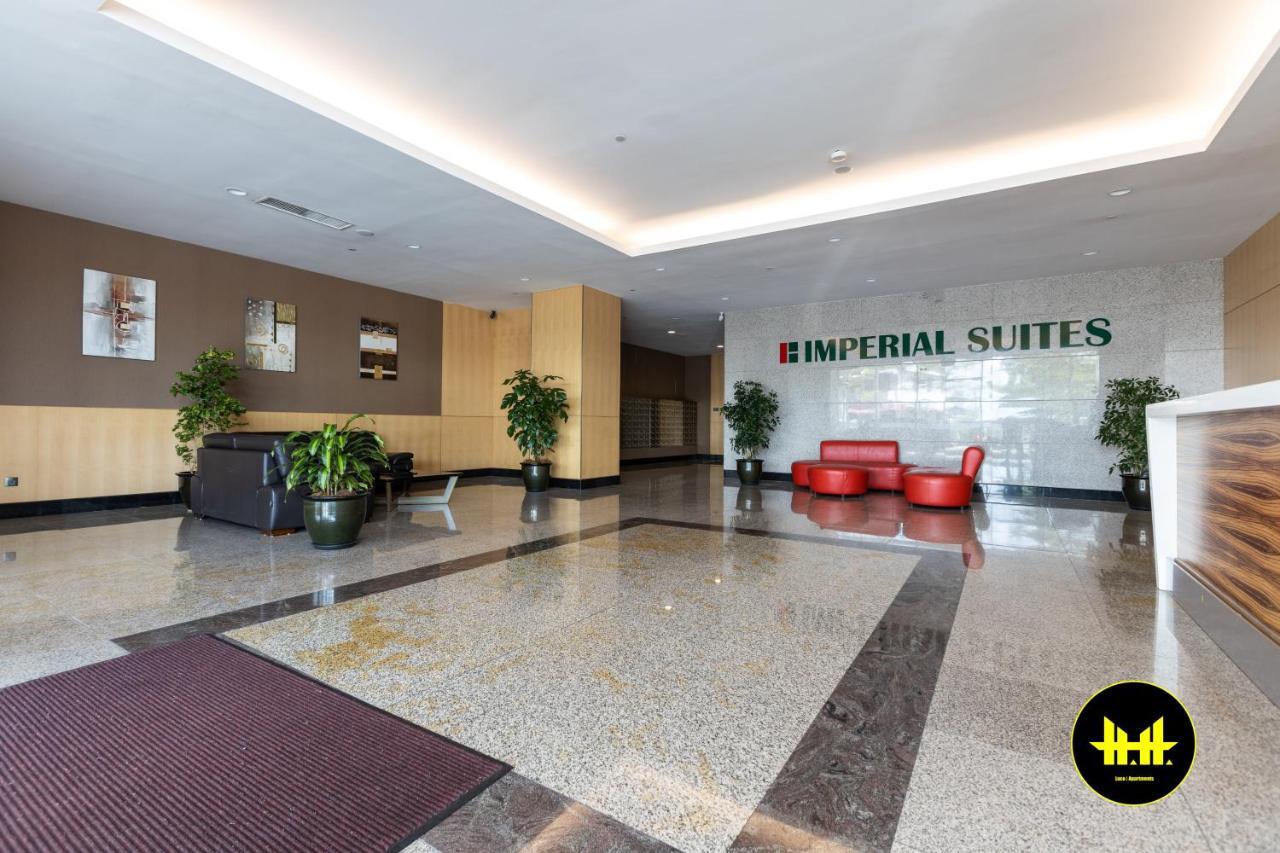 Luco Apartments @ Imperial Suites Кучінг Екстер'єр фото